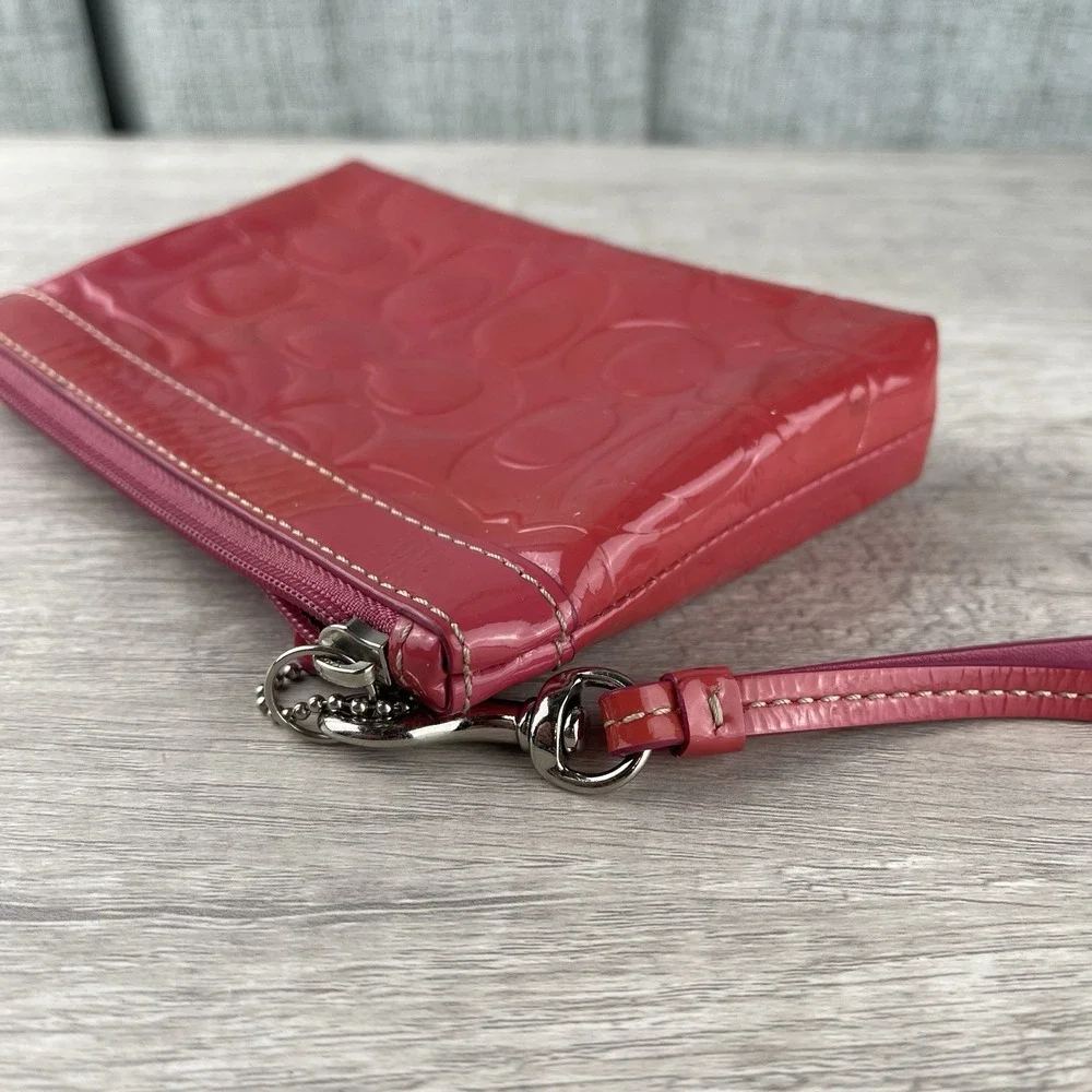 Coach Pink Patent Leather Wristlet Purse Clutch Y2K Shiny Fair